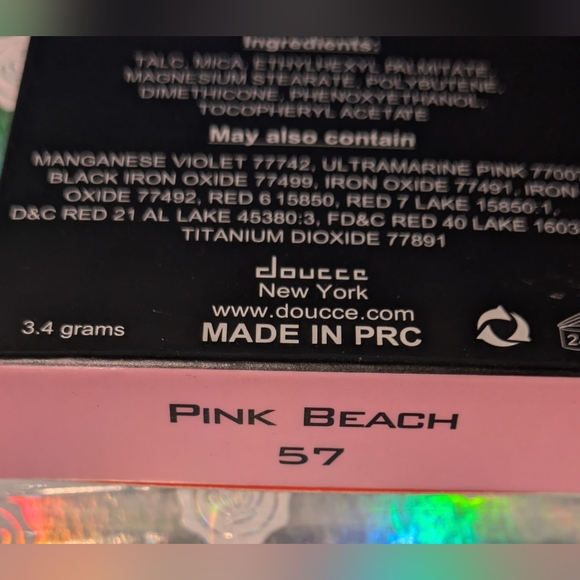 Blush Bundle of 2 ~1 Doucce Freematic Blush 1 Crown Deluxe Pro Blush Brush ~ New - Picture 8 of 10